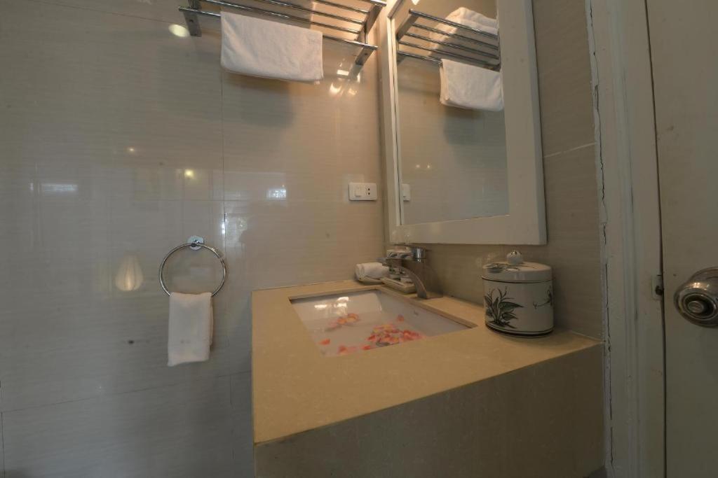 Hanoi Mai Charming Hotel & Travel エクステリア 写真
